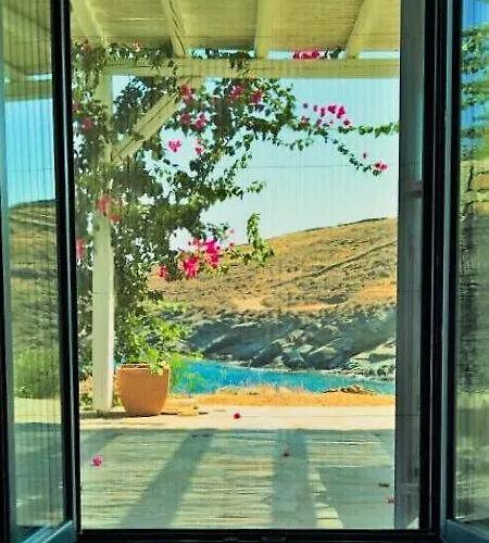 Villa Simousi By The Sea Kithnos