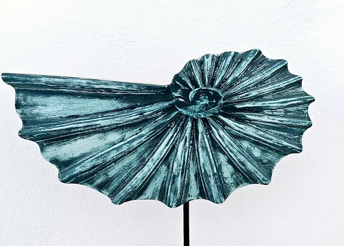 Villa Simousi By The Sea *