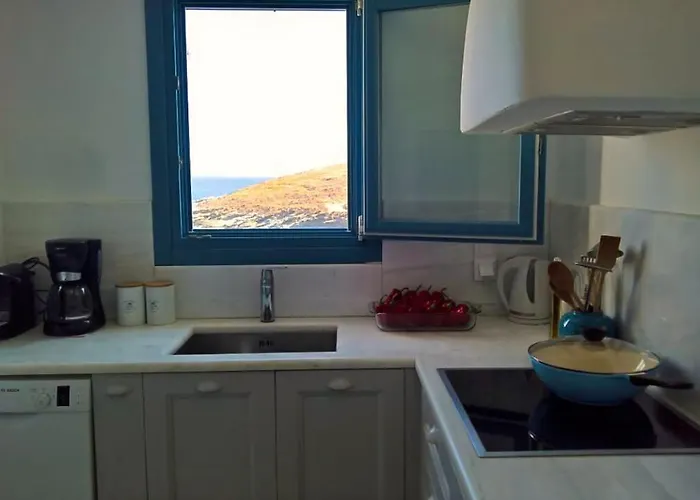 Simousi By The Sea *